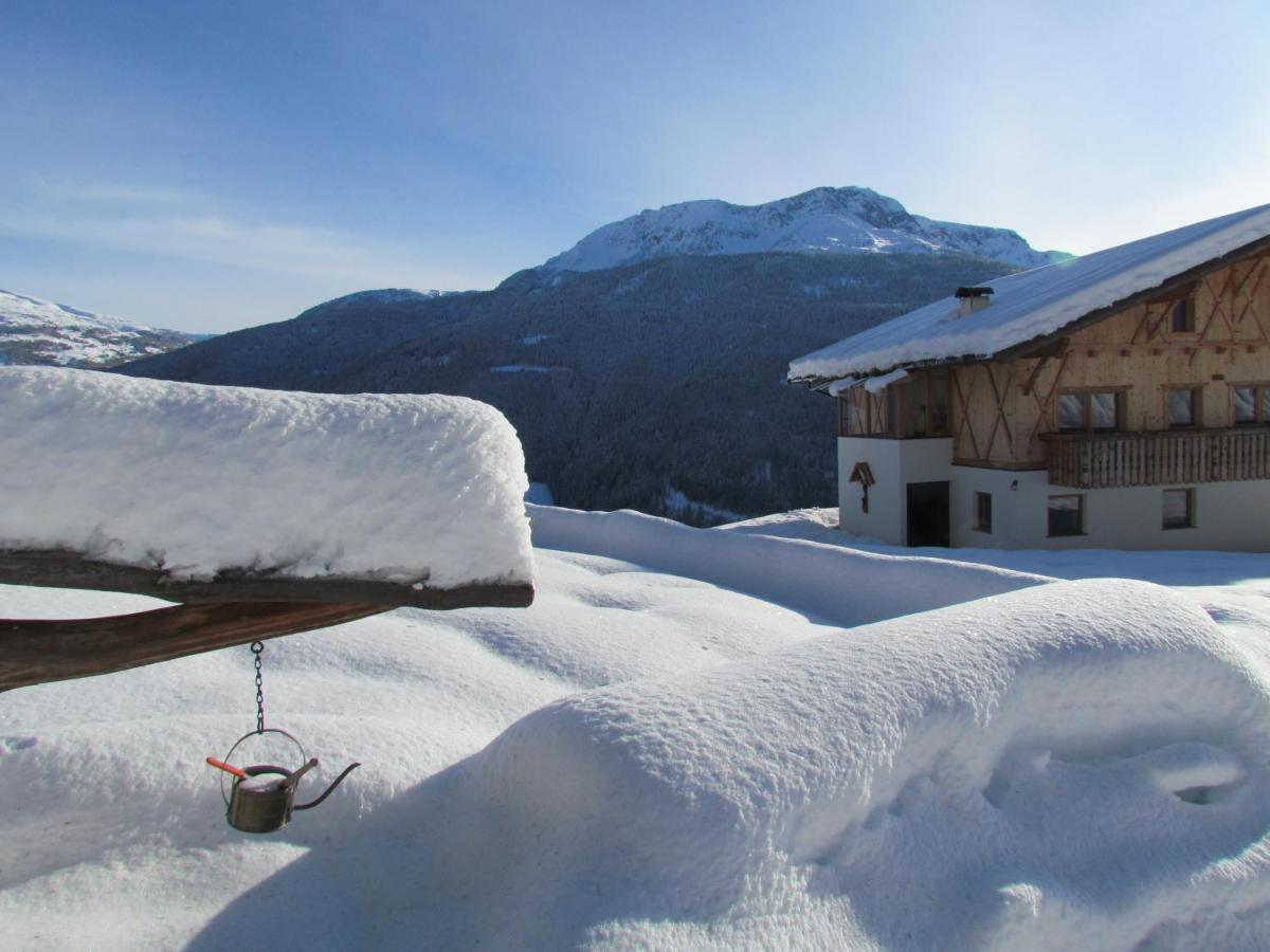 Apartmán Oeberst-Hof Sarentino Exteriér fotografie
