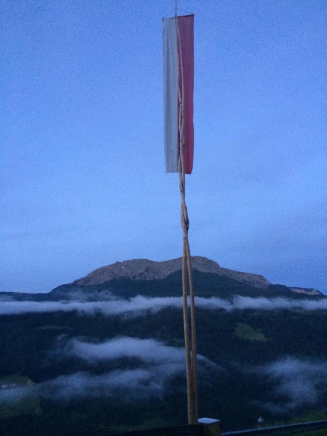 Apartmán Oeberst-Hof Sarentino Exteriér fotografie